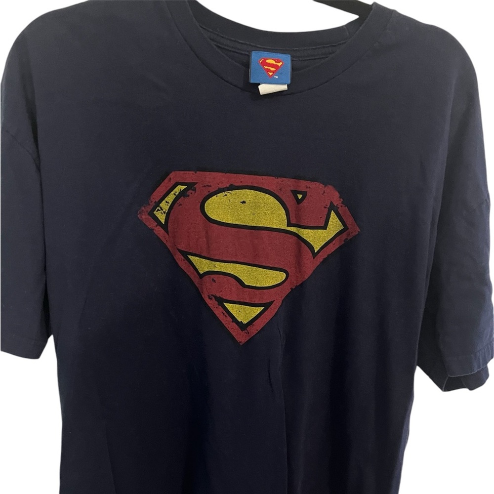 Marvel Superman Mens Dark Blue T -Shirt XL Feel free to bundle I have more here